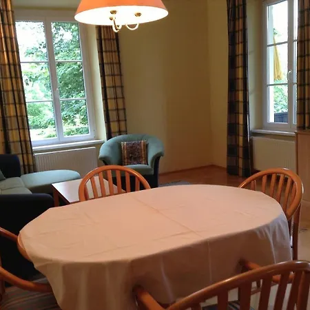 Engstler - Appartments アパート