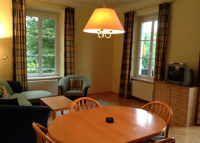 Apartment Engstler - *