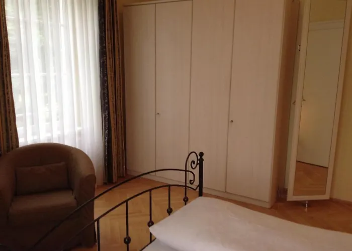 Engstler - * Velden am Woerthersee